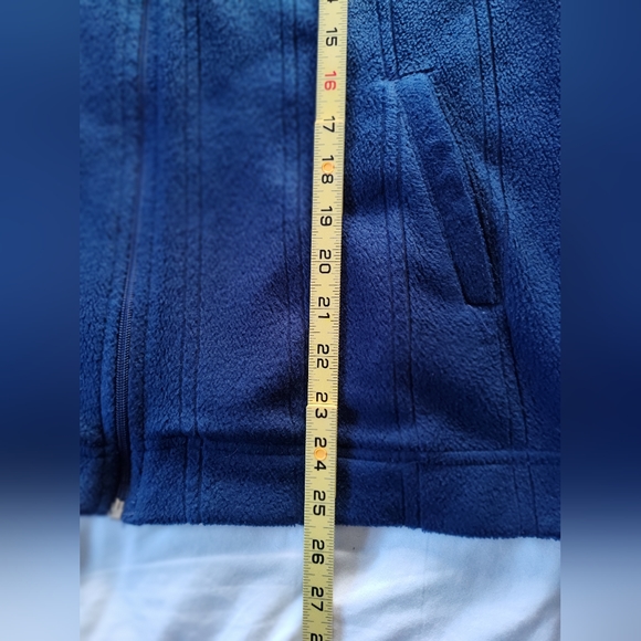 BOBBIE BROOKS Ladies Full Zip Fleece Jacket. Size Medium (10-12) - Picture 4 of 5